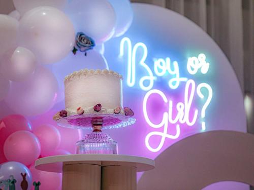 Pool-Villa-Baby-Shower-Package-03