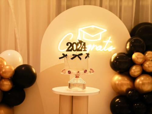 Pool-Villa-Graduation-Package-01